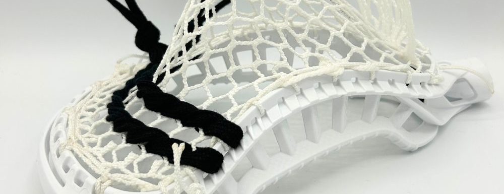 gait d2 close-defense head with custom stringing pattern for control