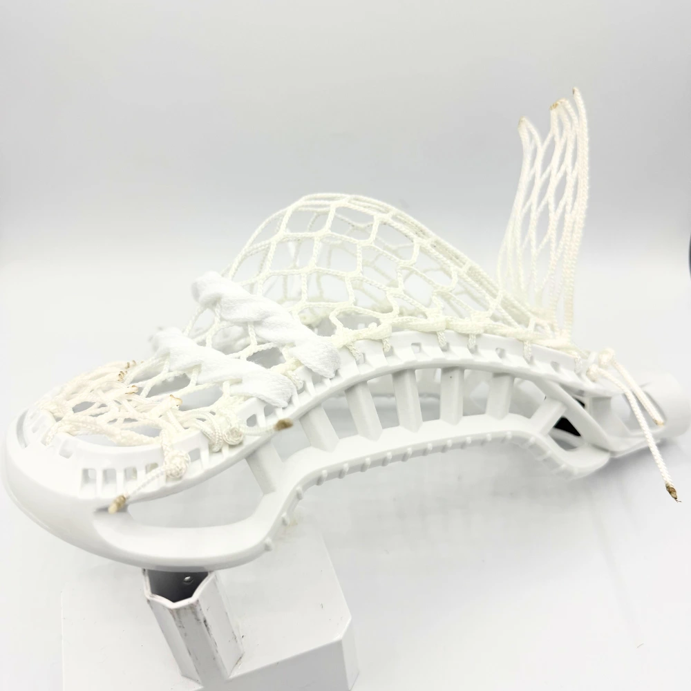 gait d2c lacrosse stringing pattern with laxroom 8 diamond mesh right sidewall view