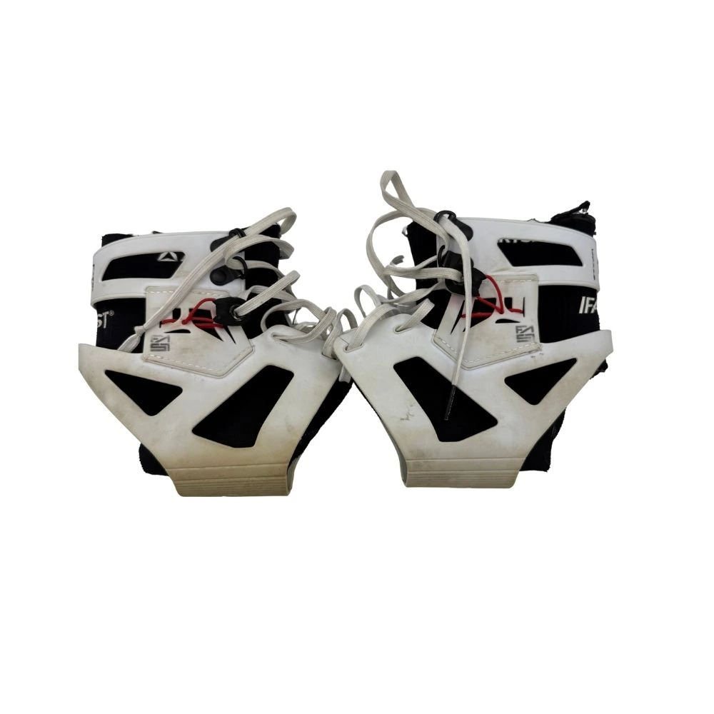 a picture of a pair of ifast ankle braces in white