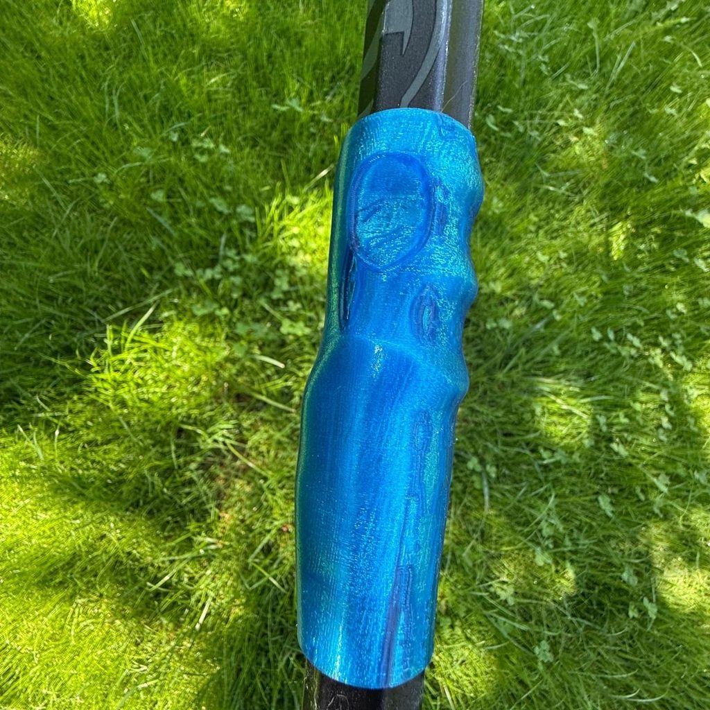 middle ambigrip laxgripper side profile