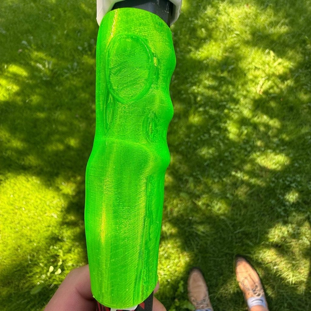 top ambigrip laxgripper side profile