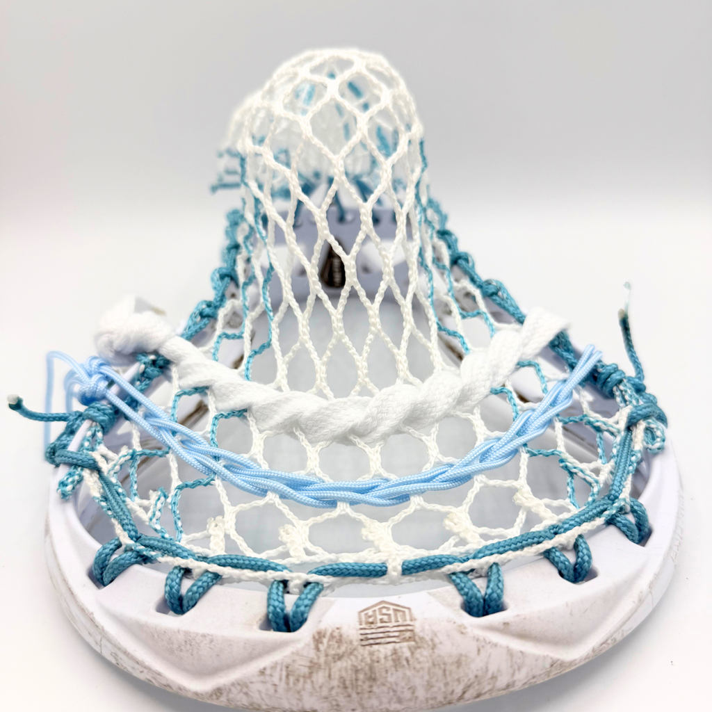 front view of maverik tactik 3.0 scoop with teal sidewall, white lace shooter, and light blue shooting strings on hero 4.0 mesh
