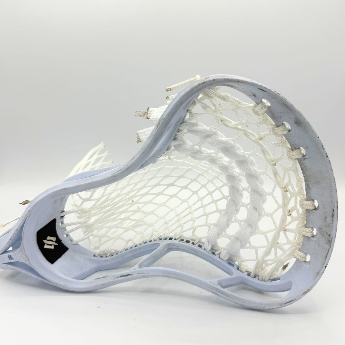 StringKing Legend Intermediate head with budget Stringers Shack G3 10D mesh mid-pocket for youth midfielders.