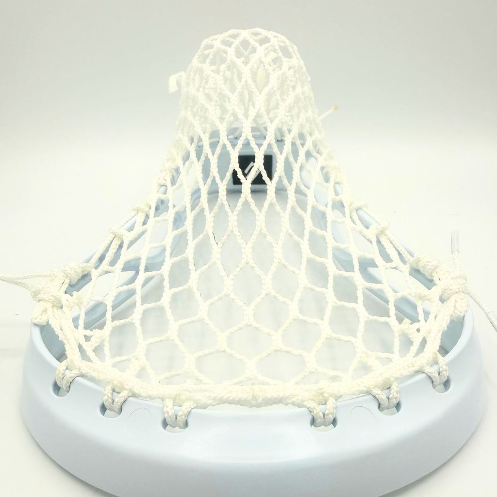 scoopend view of stringking mark 2f faceoff head with white ecd hero x mesh and white top string