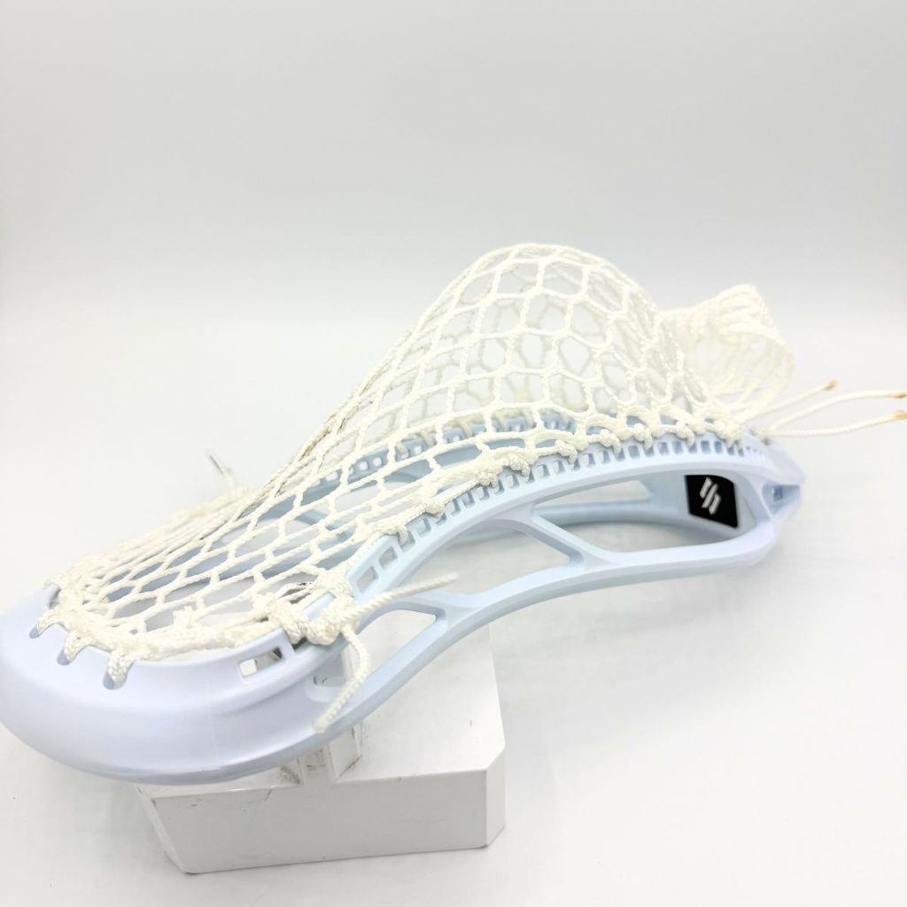 stringking mark 2f faceoff stringing pattern with ecd hero x semisoft mesh in a low pocket