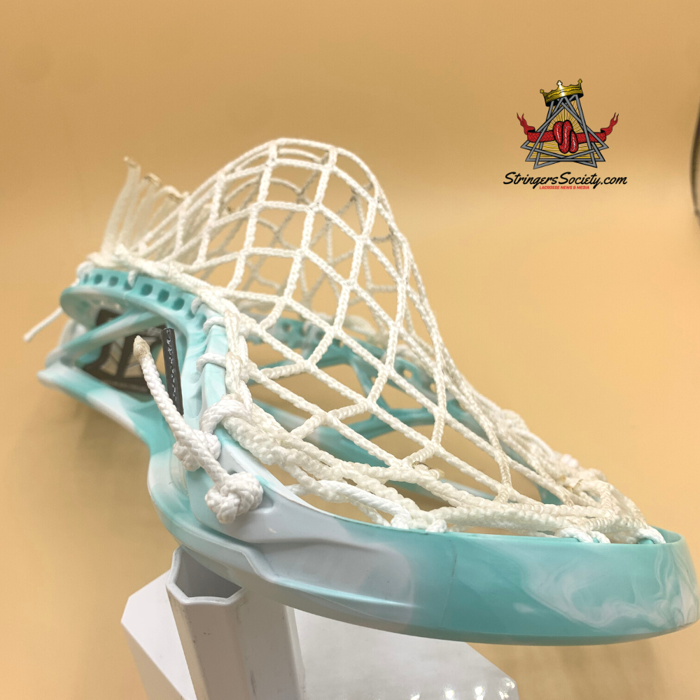 a closeup image of a customstrung stx surgeon 900 lacrosse head with a unique pocket (variation 2).